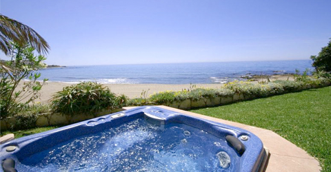 Luxury Marbella Beachside Villa
